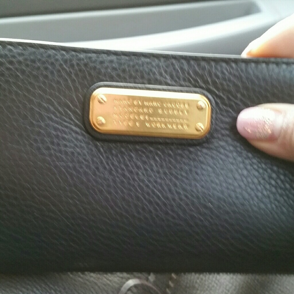 Marc Jacobs black leather wallet